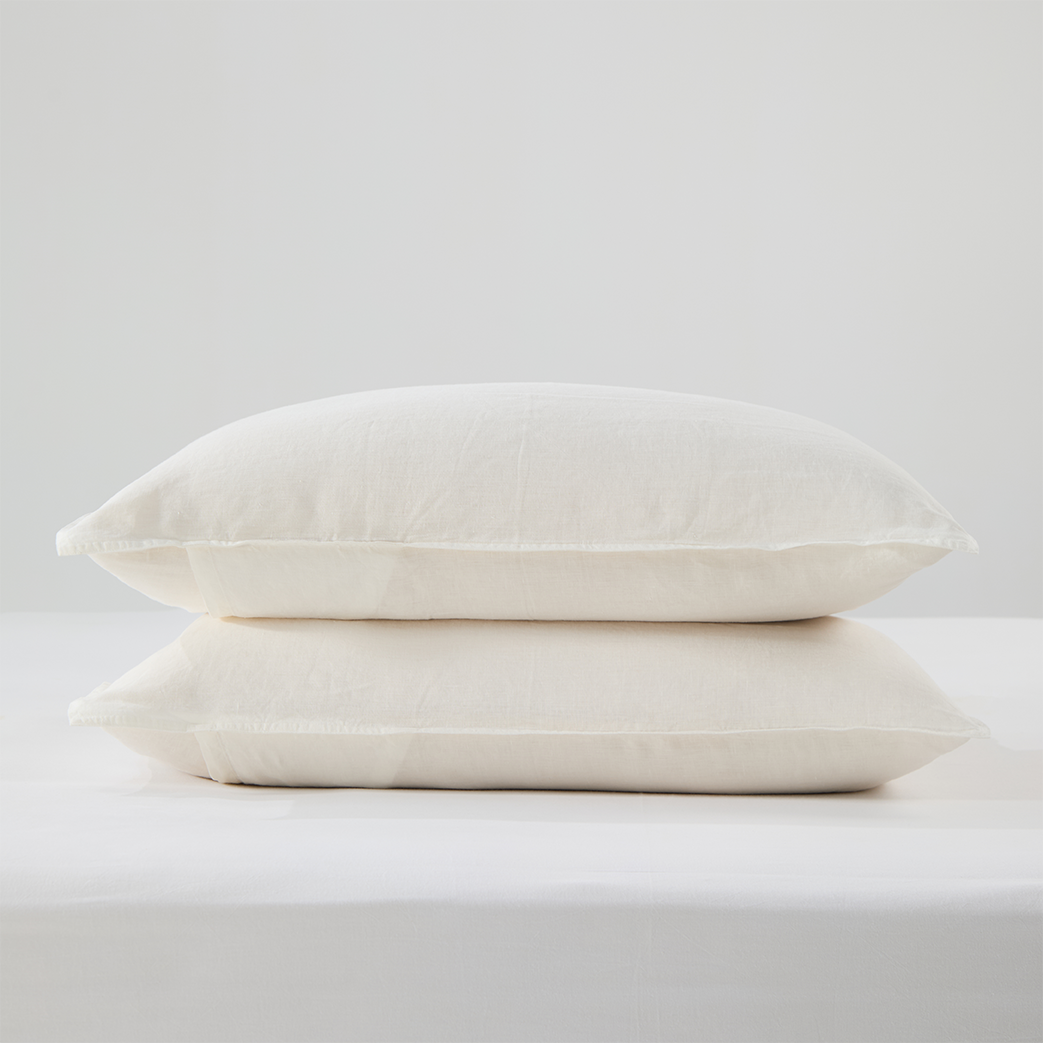 Bart Linen Pillowcases in Off White