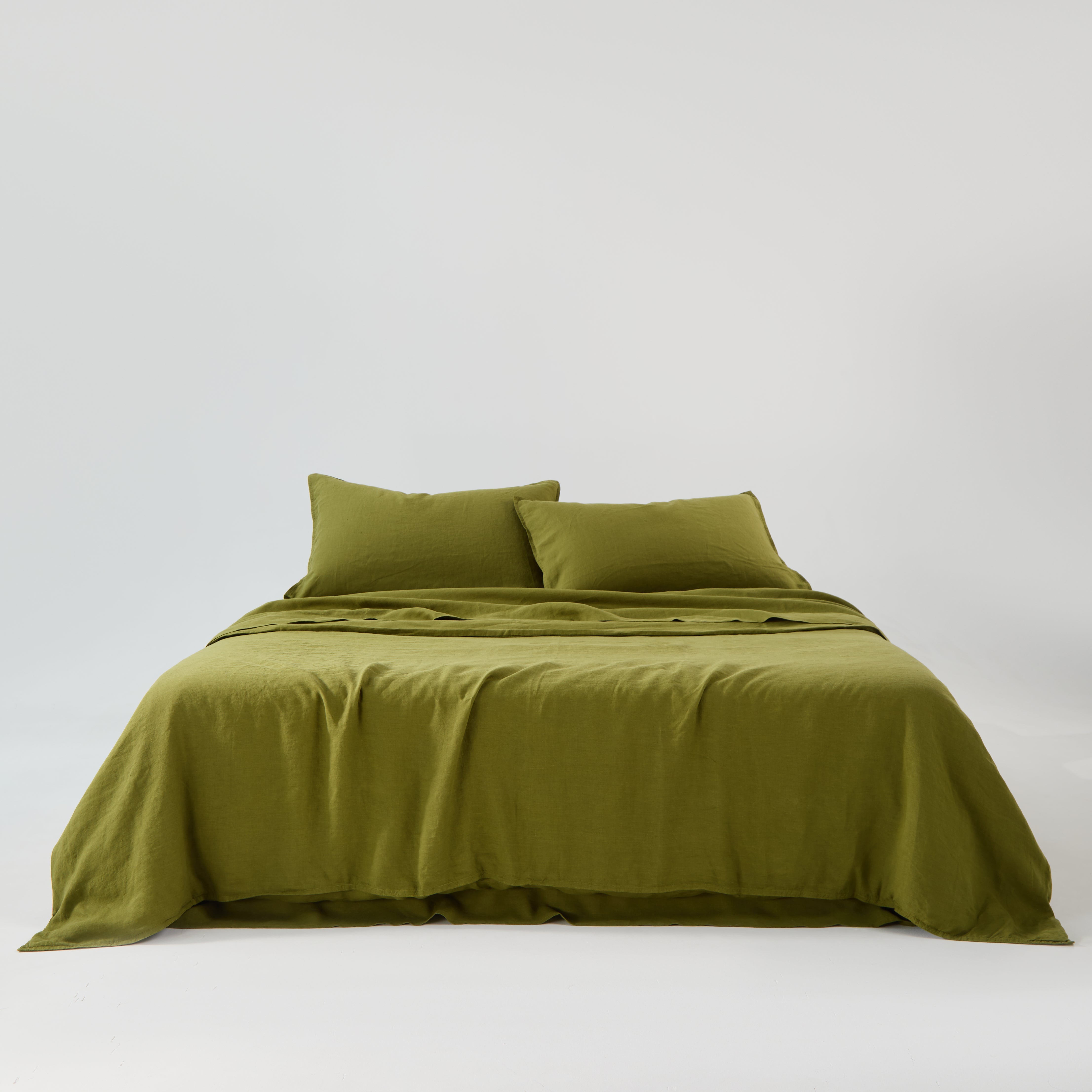 Bart Yarn-dyed Linen Duvet cover in Moss