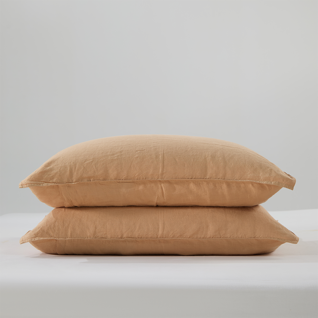 Bart Yarn-dyed Linen Pillowcases in Sand