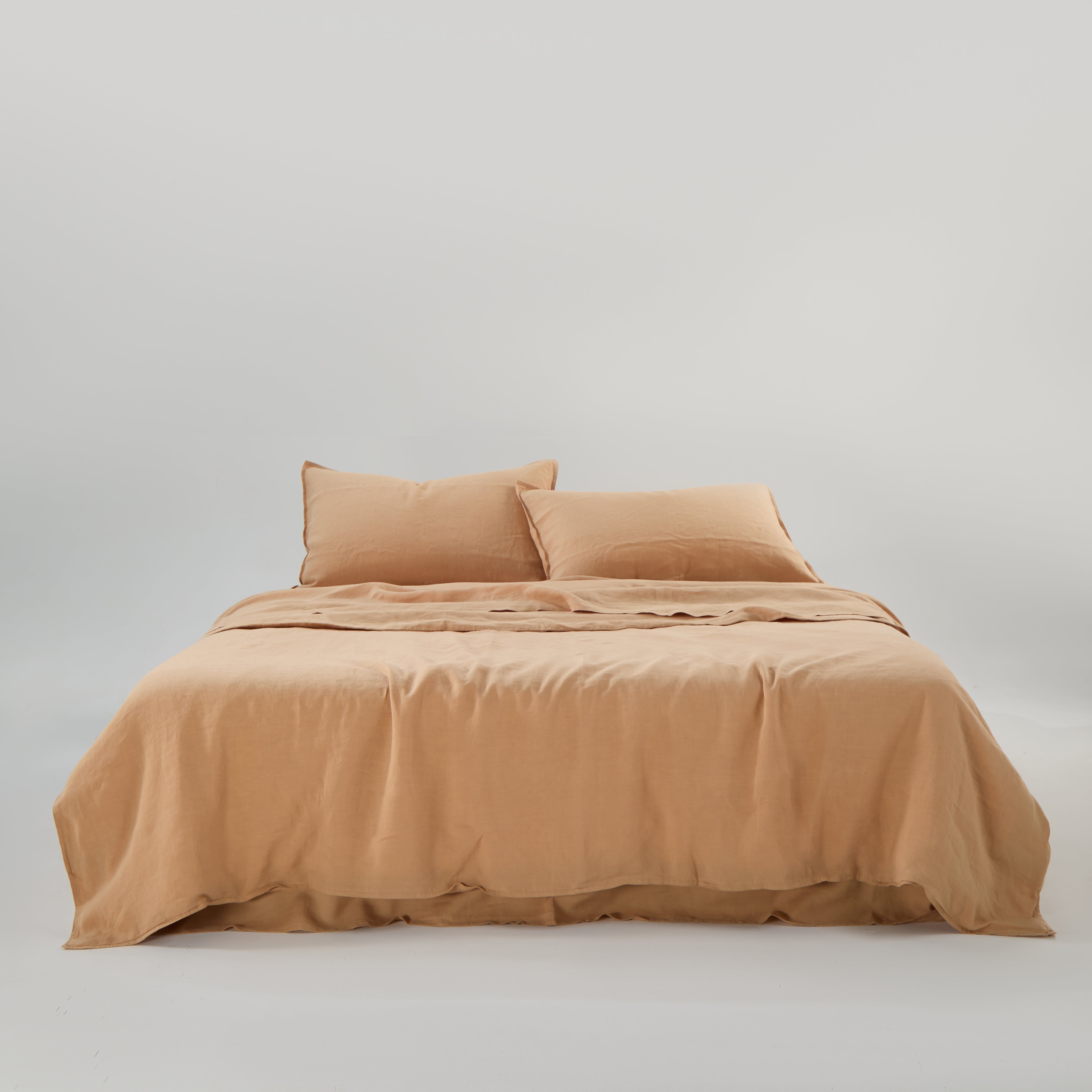 Bart Yarn-dyed Linen Duvet cover in Sand